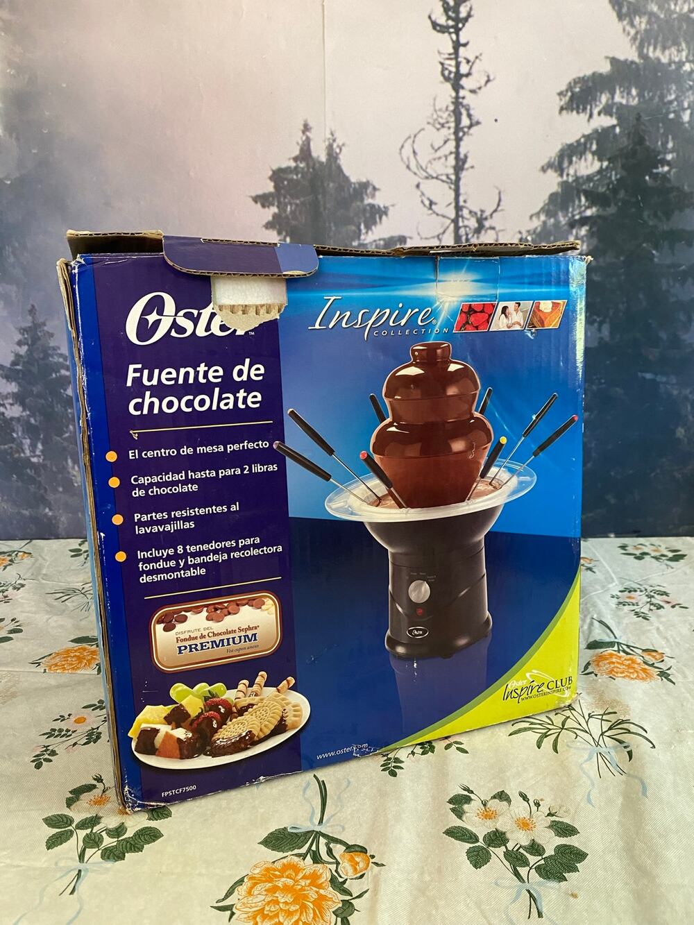 Oster Inspire Collection Chocolate Fountain 3-Tier Fondue Model FPSTCF7500